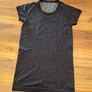 Lululemon SwiftlyTee